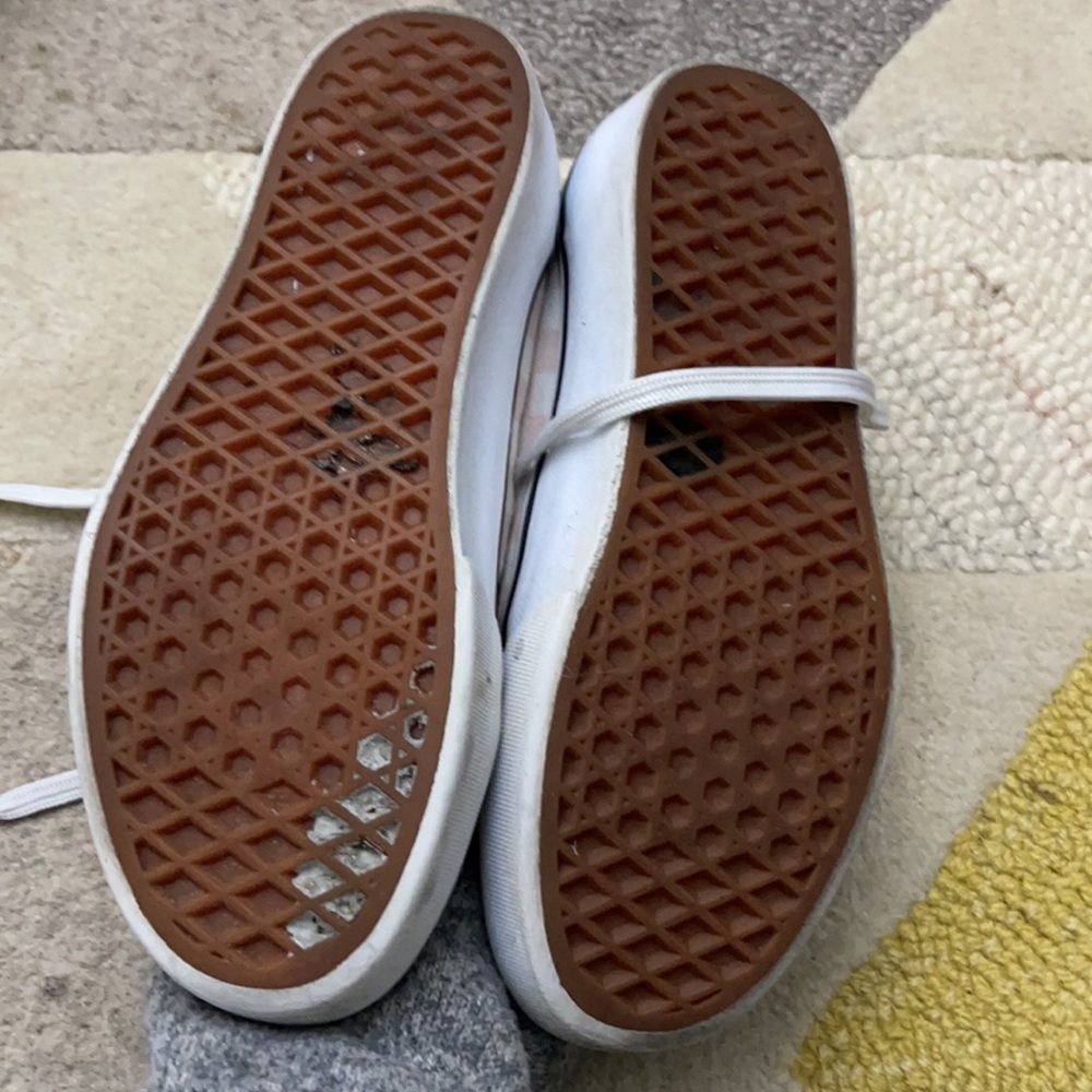 Vans - Picture 3 of 4
